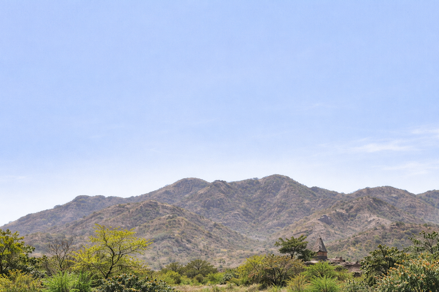 How is the Aravalli range to be protected?